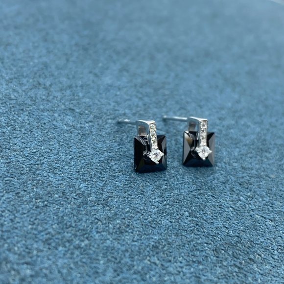 New 6mm Princess Cut Onyx Diamond Studs 925 Silver - Picture 4 of 6